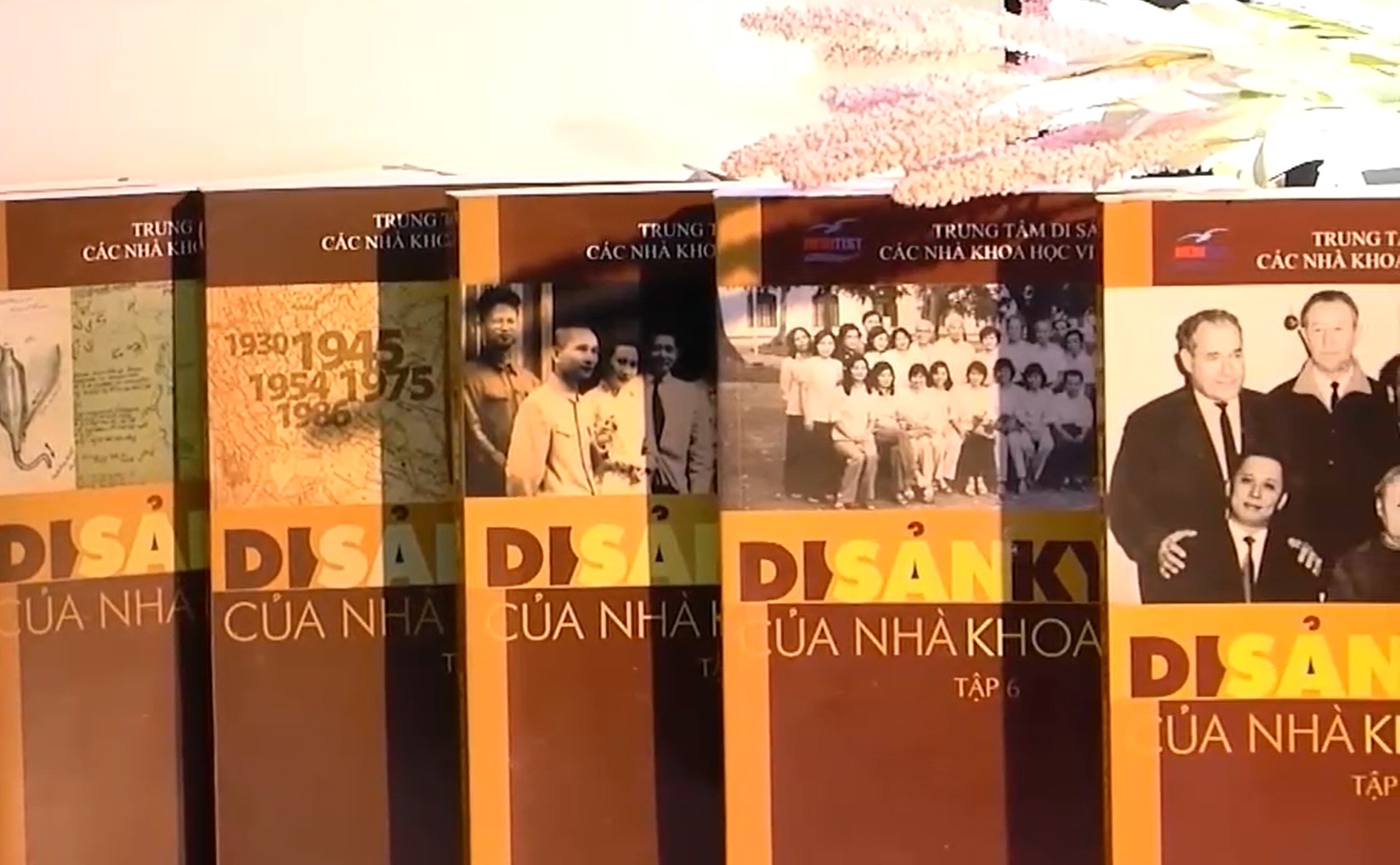 Lich su khoa hoc Viet trong 'Di san ky uc cua nha khoa hoc' hinh anh