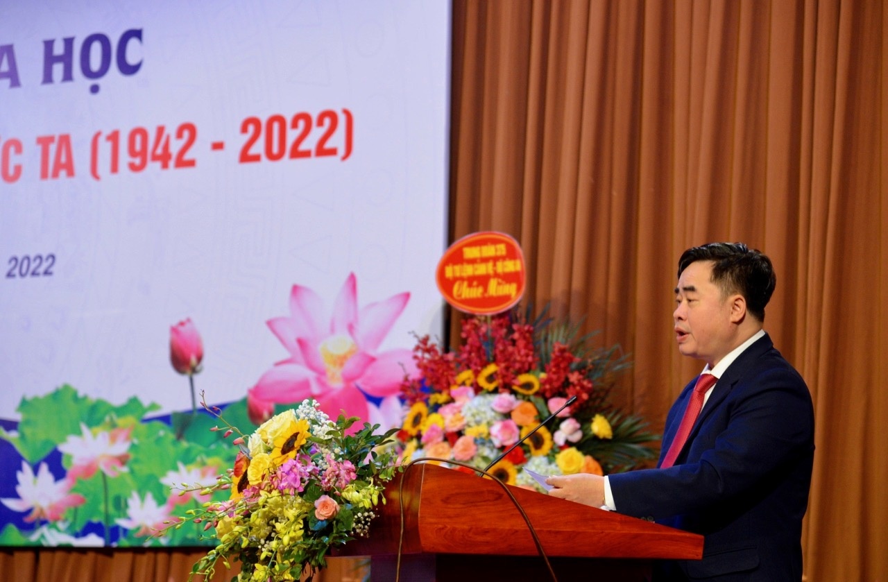 Lich su nuoc ta anh 3