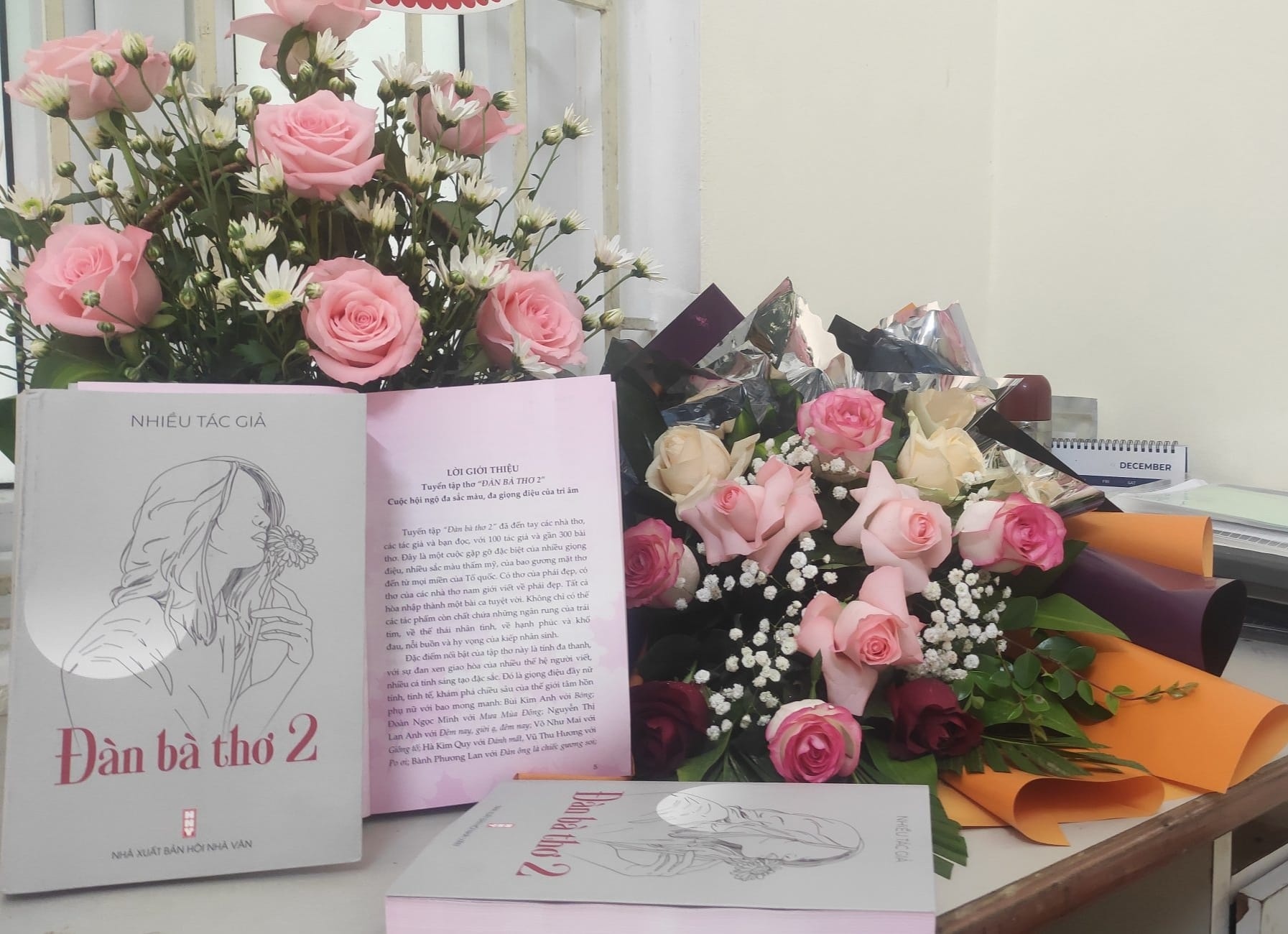 Dan ba va tho hinh anh