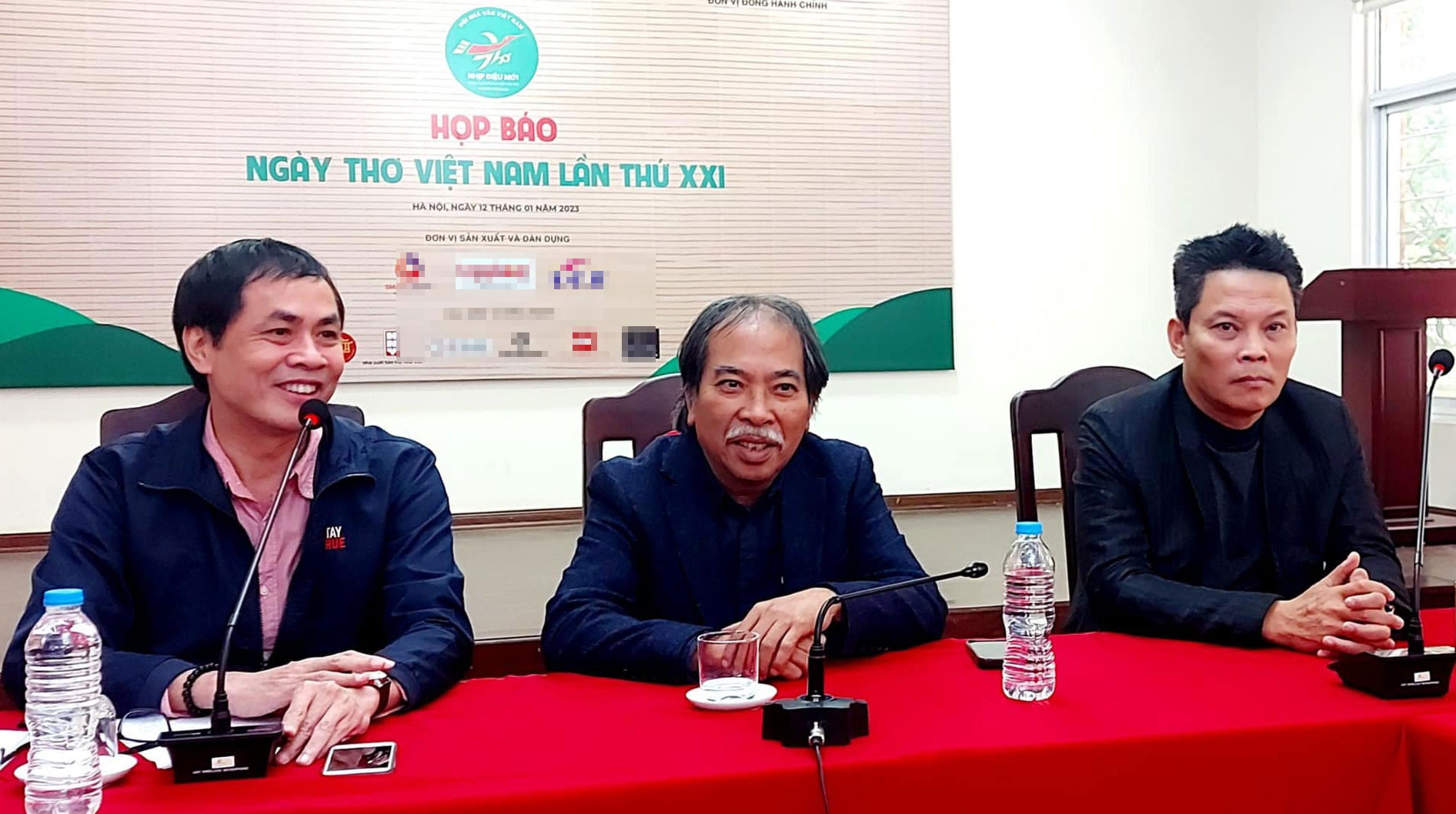 ‘Nhip dieu moi’ cua Ngay tho Viet Nam lan thu 21 hinh anh