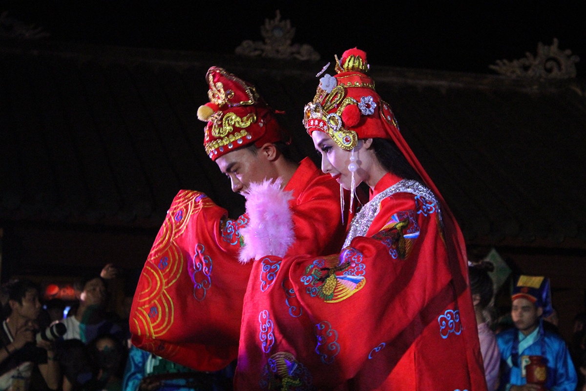 Tet hoang cung anh 1