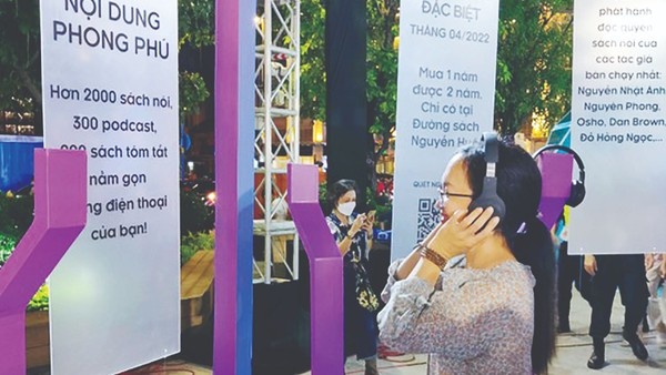 Tiem nang tu audio va ebook hinh anh