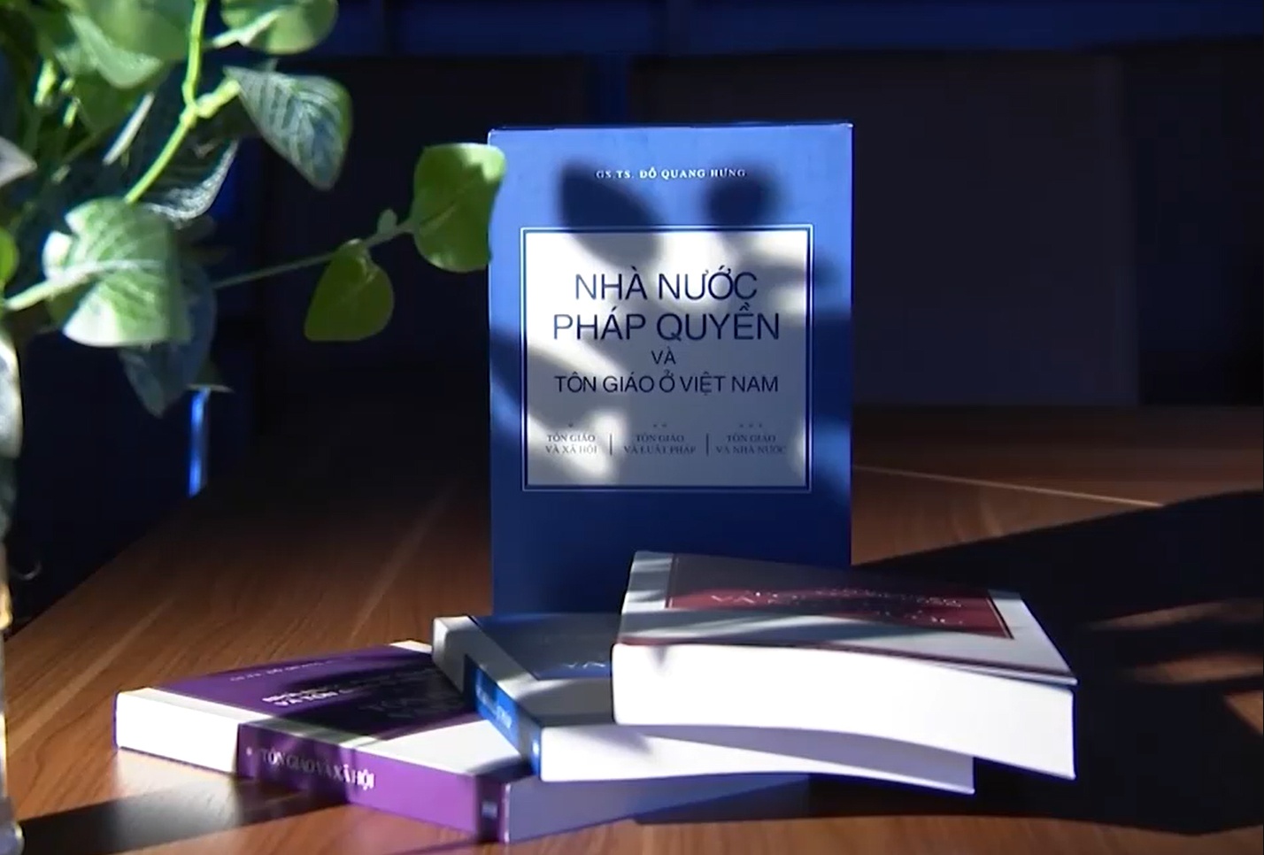 Nha nuoc phap quyen va ton giao o Viet Nam hinh anh