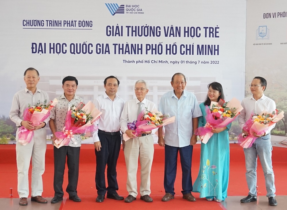 Tin hieu vui tu mot giai thuong hinh anh