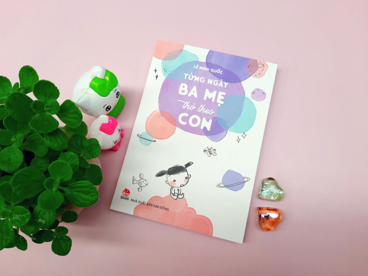 Tran trong nhung khoanh khac ben con hinh anh