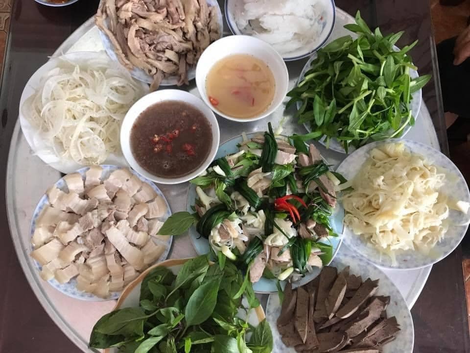 Vit giam ghem - mon ngon Ha Noi da bi that truyen hinh anh