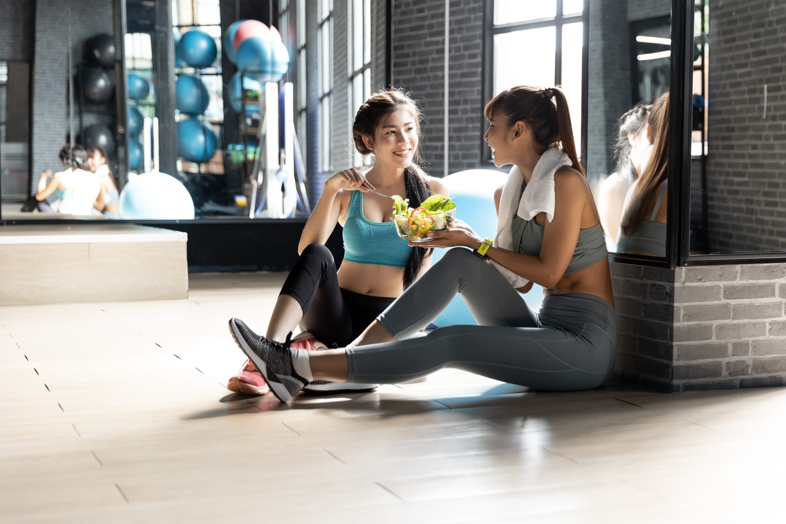 Nen an truoc hay sau tap the duc hinh anh