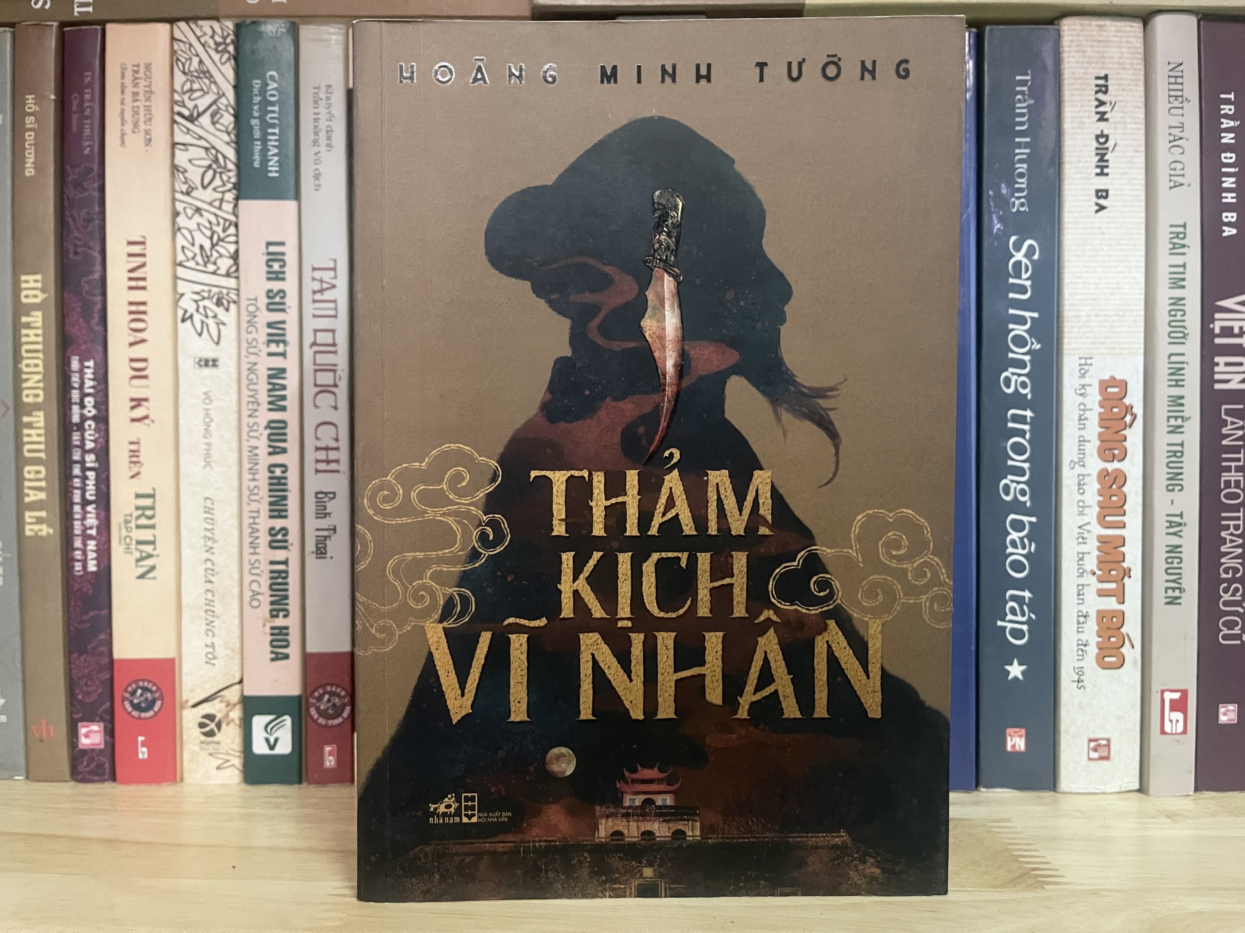 Tieu thuyet lich su anh 1