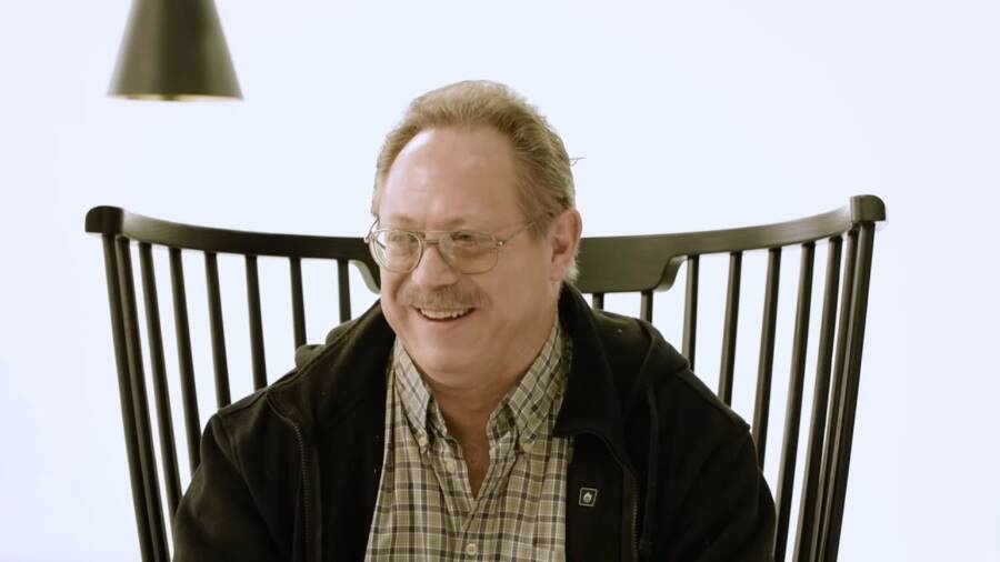 Cau chuyen dau long cua thien tai co chi so IQ cao hon Einstein hinh anh