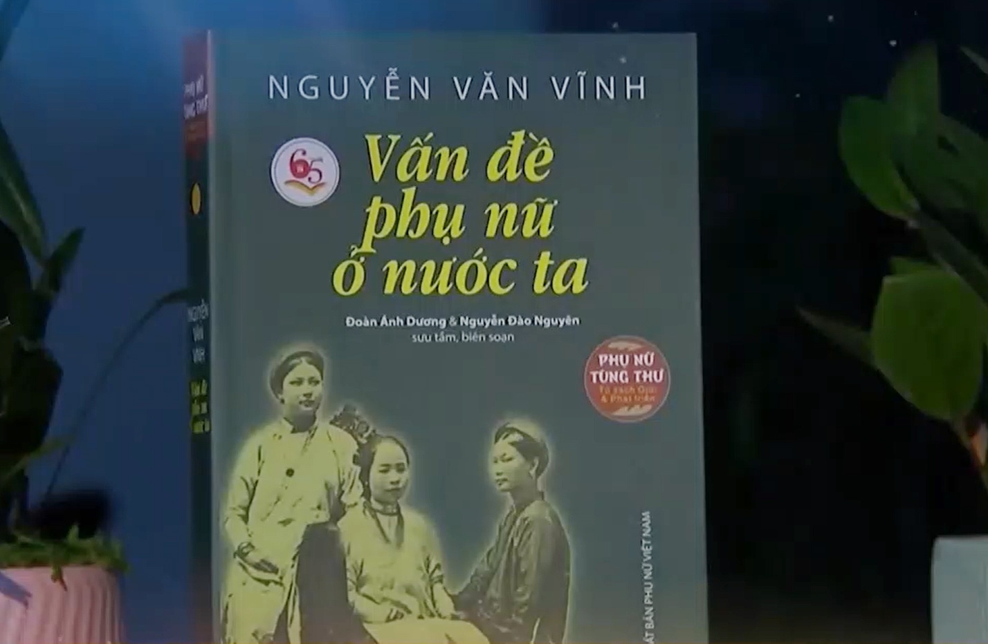 Hoc gia Nguyen Van Vinh va 'Van de phu nu o nuoc ta' hinh anh