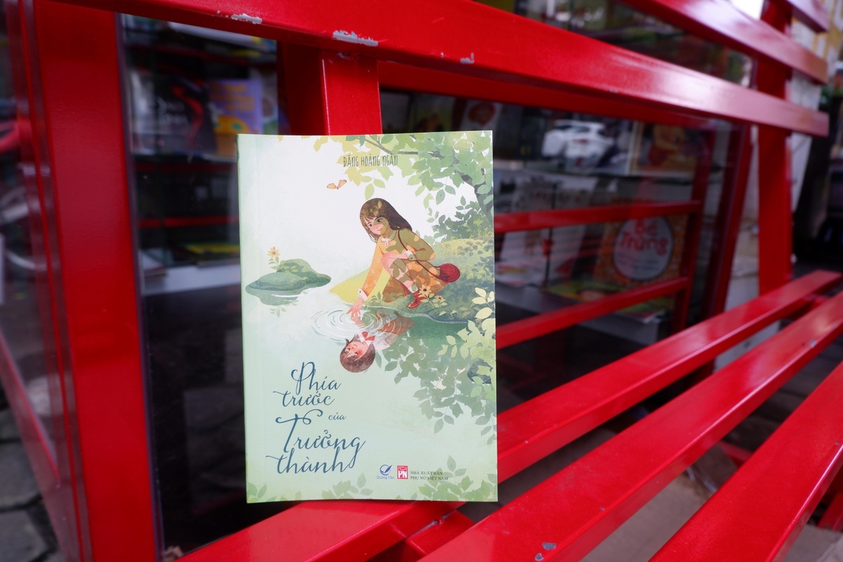 Phia truoc cua truong thanh hinh anh