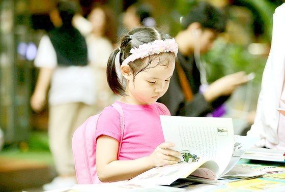 Dien dan ve viet sach anh 2