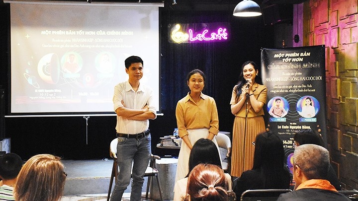 Nguoi viet tre tim cach 'toa huong' hinh anh