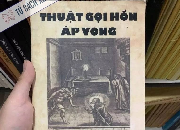 Sach me tin di doan tran lan tu ngoai duong den tren mang hinh anh