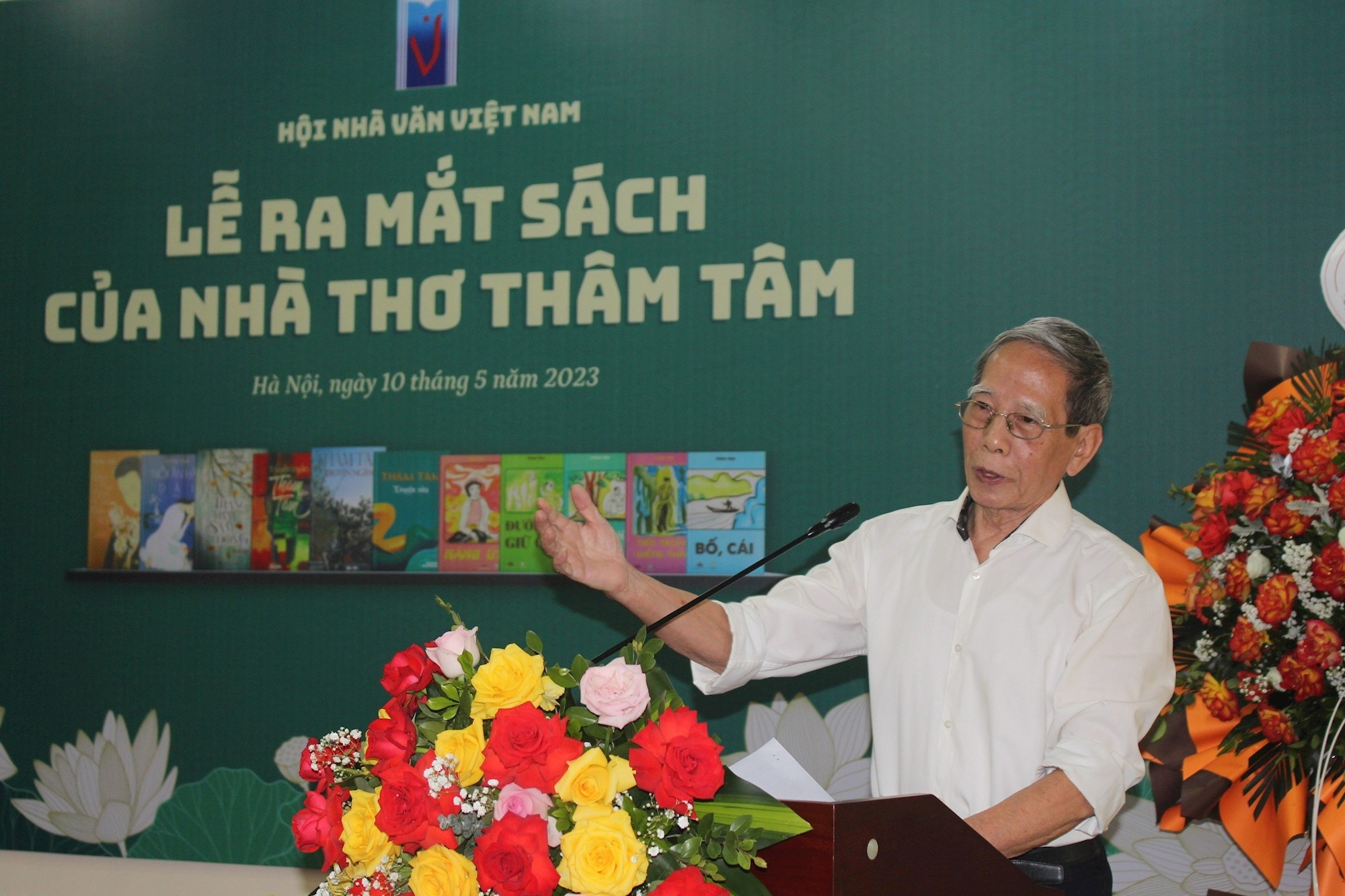 Nha tho Tham Tam anh 1