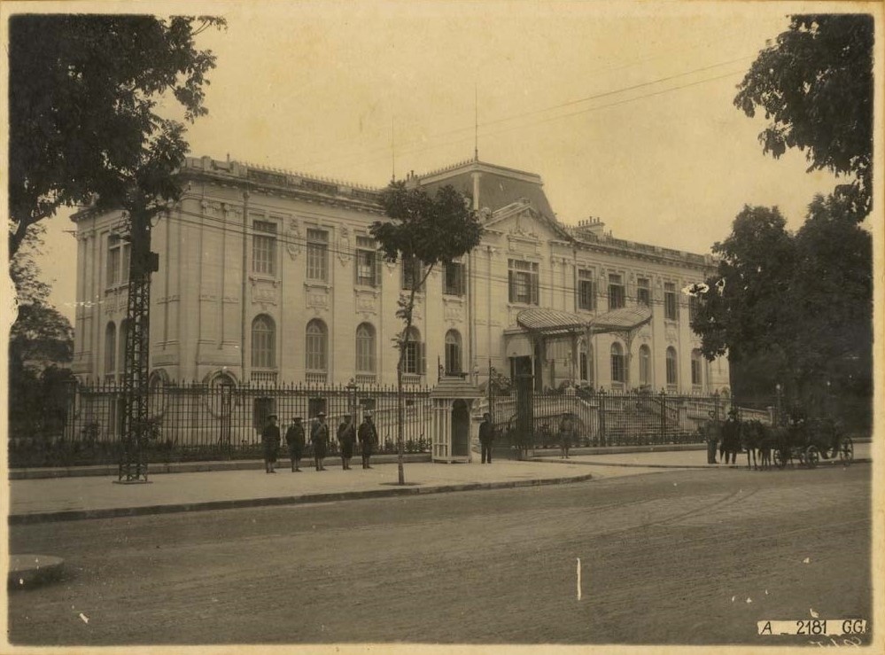 Kien truc Phap anh 4