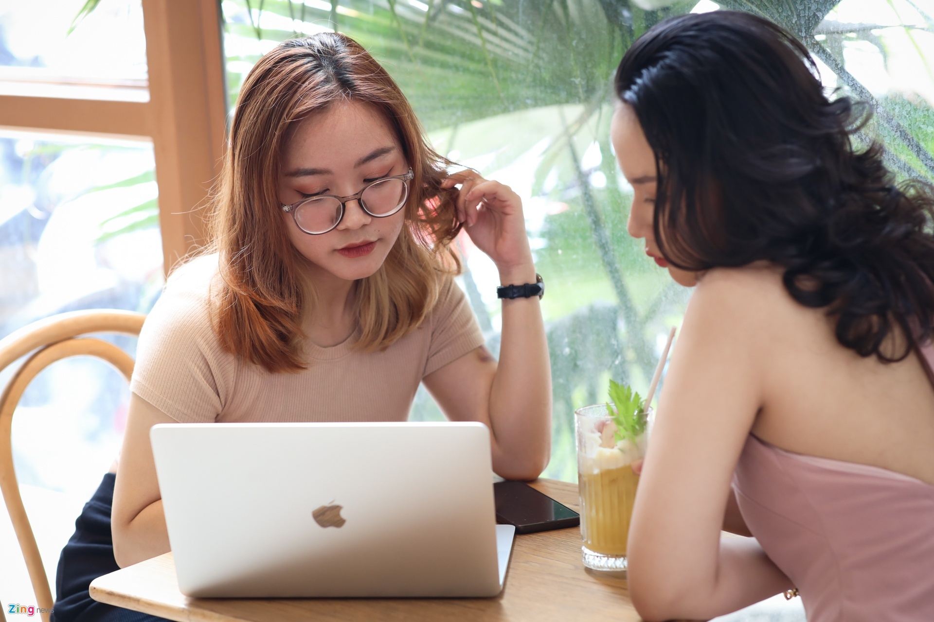 Giup nguoi tre lam chu ban than, song mot tuoi thanh xuan that y nghia hinh anh