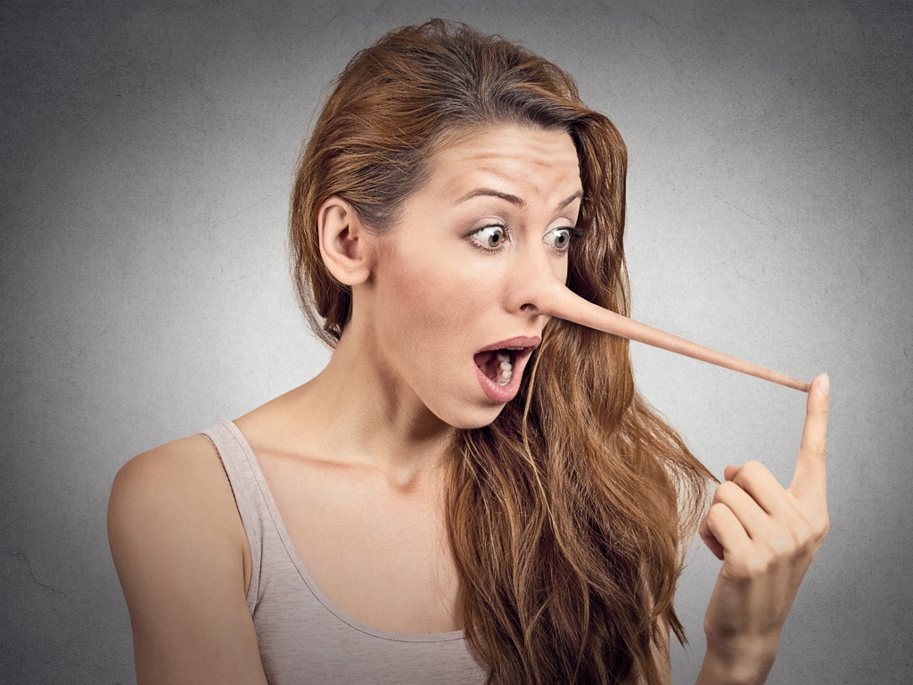 Nhan biet loi noi doi cua nguoi khac hinh anh