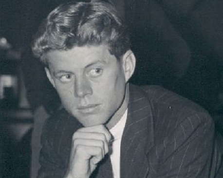 John F. Kennedy o Harvard hinh anh