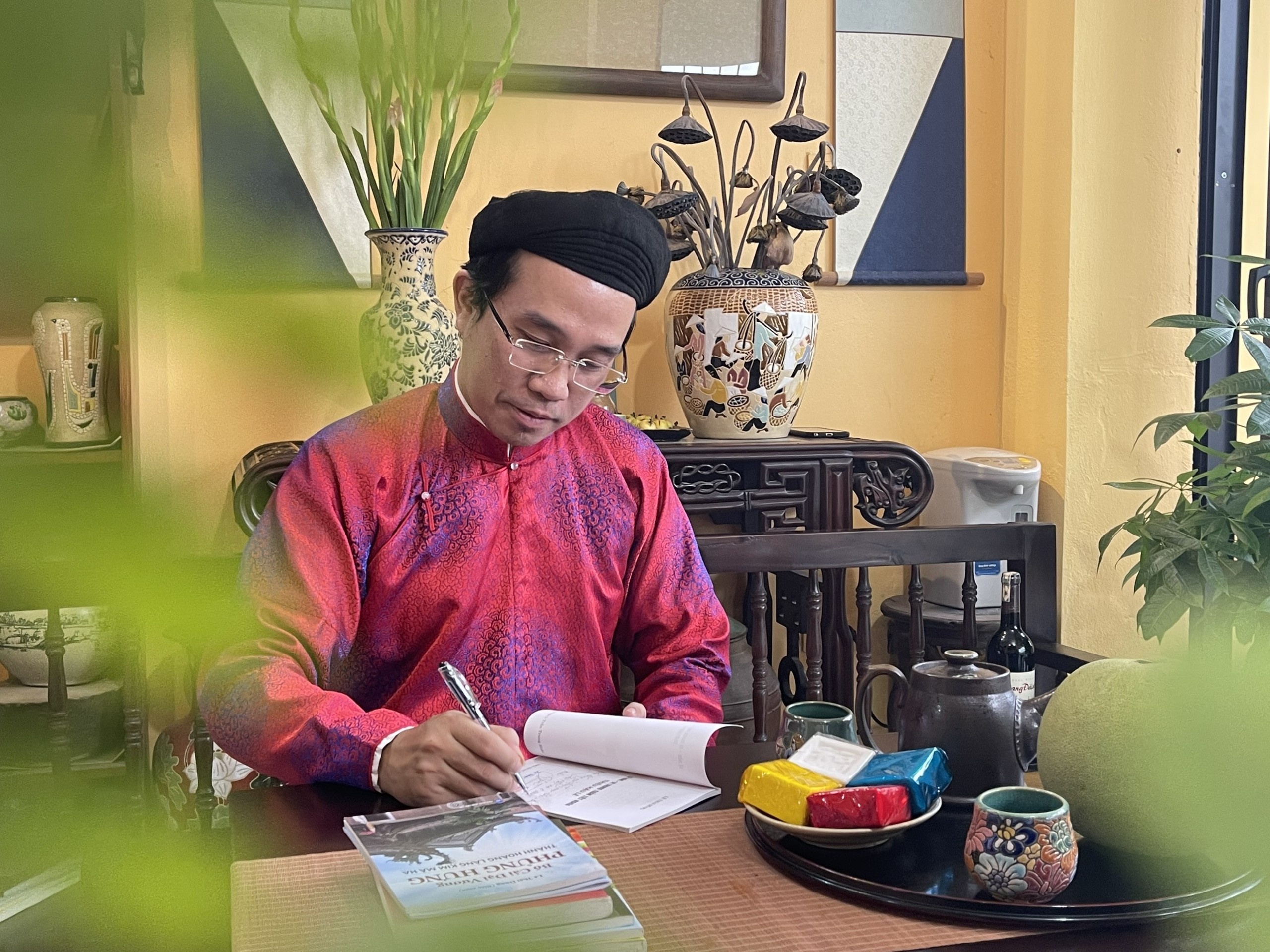 99 giai thoai ve Rong anh 2