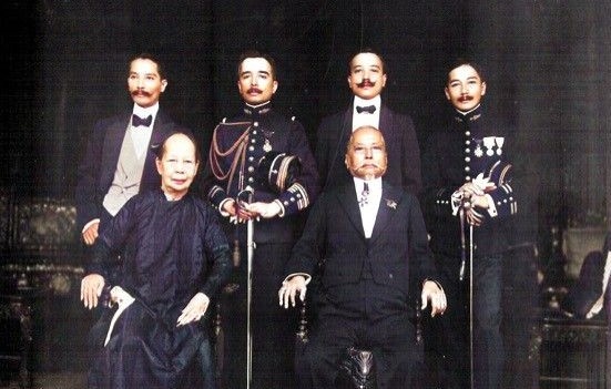 De nhi dai phu Sai Gon xua song xa hoa co nao hinh anh