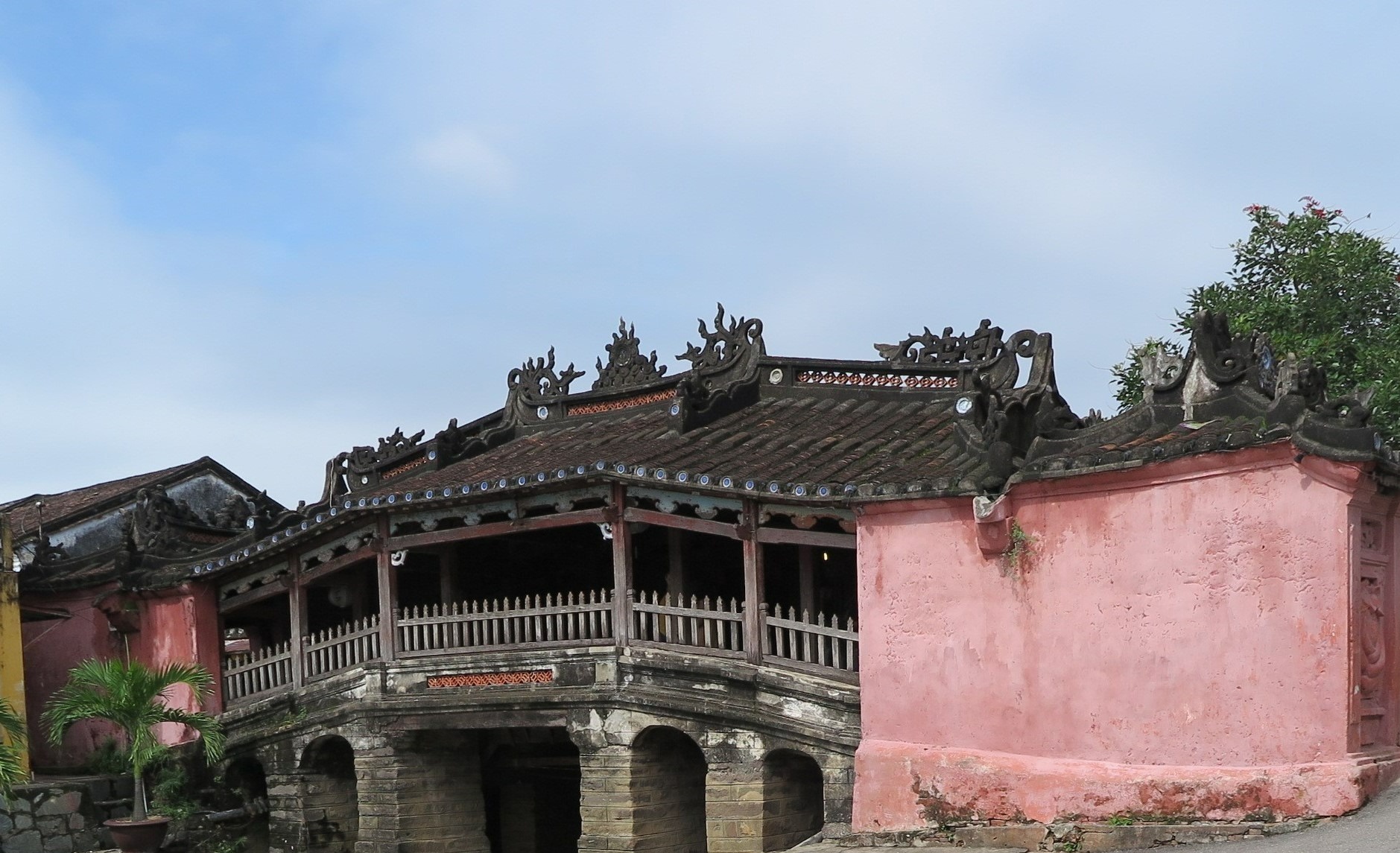 Chua Cau Hoi An anh 2