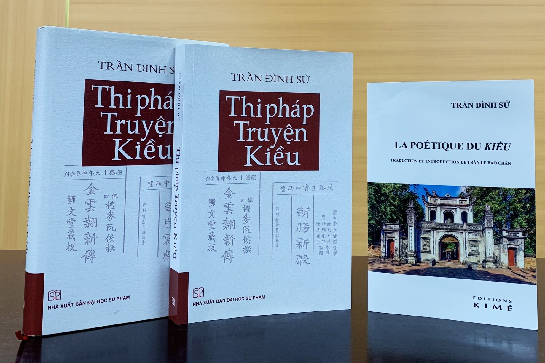 Ra mat an ban tieng Phap tac pham 'Thi phap Truyen Kieu' hinh anh