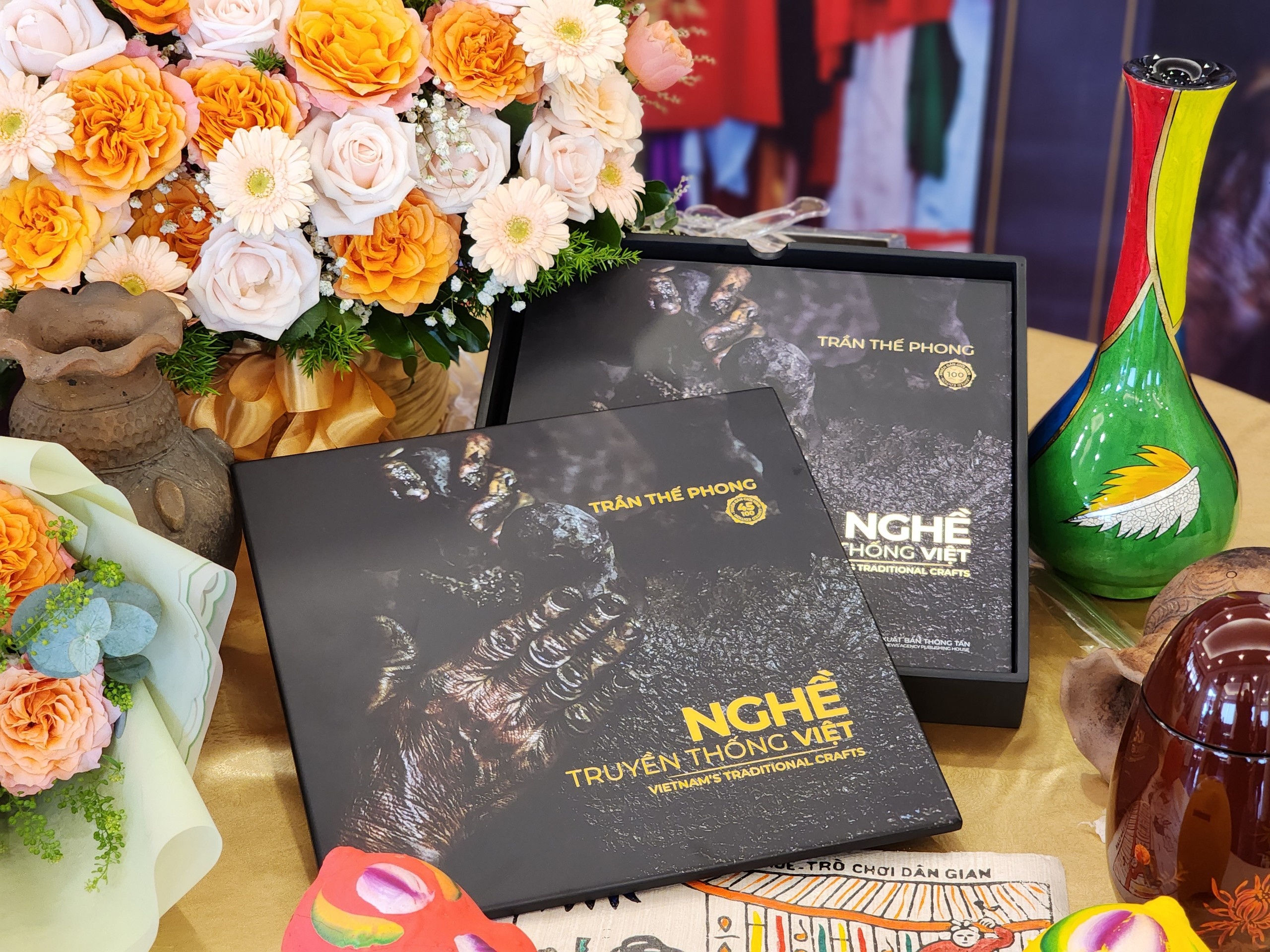 Nghe truyen thong Viet anh 2