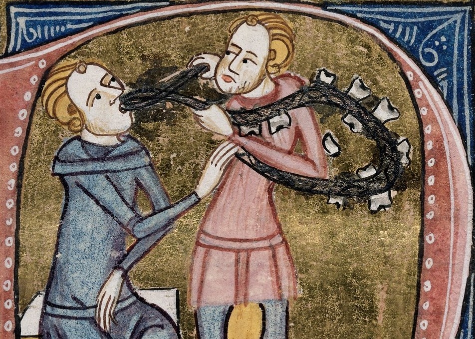 Thong tin nguoi Trung co co ham rang khung khiep la dung hay bia dat? hinh anh