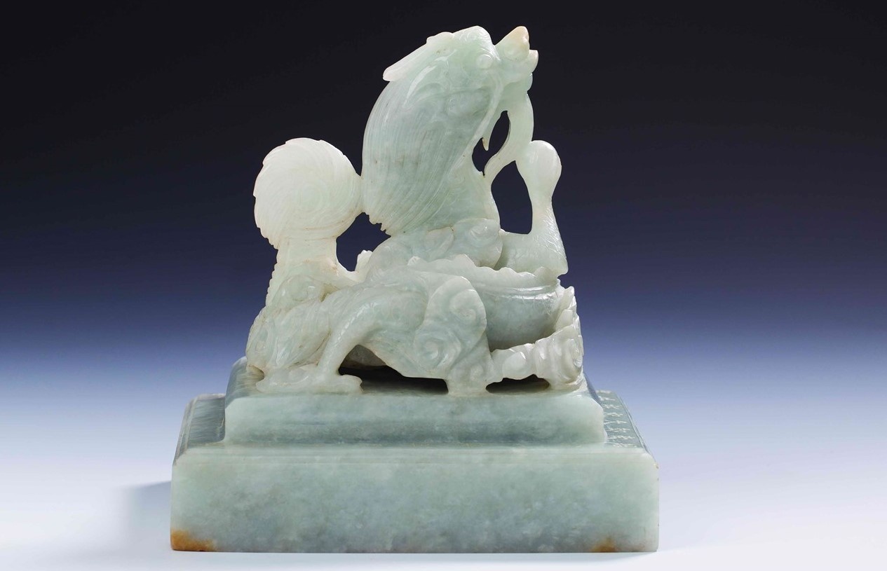 Nhung quoc bao truyen ngoi trong le dang quang cua vua Nguyen hinh anh