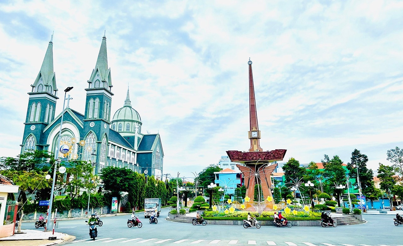 Thu Dau Mot, Thu Thiem va nhung dia danh mang chu Thu o mien Nam xua hinh anh