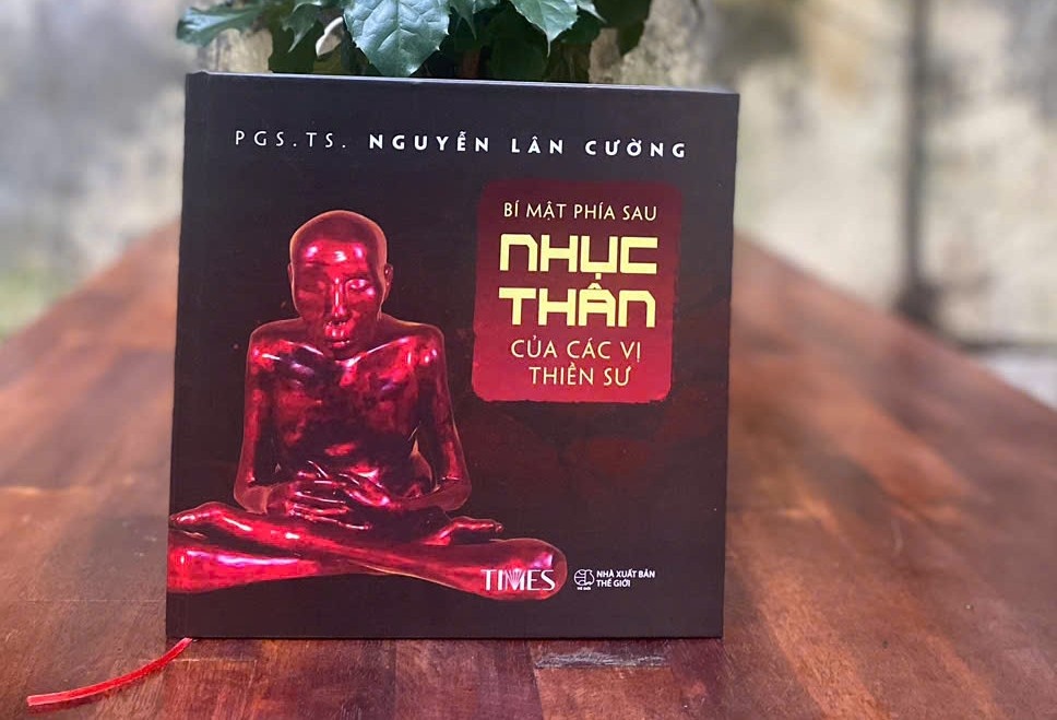 Nhuc than thien su anh 1