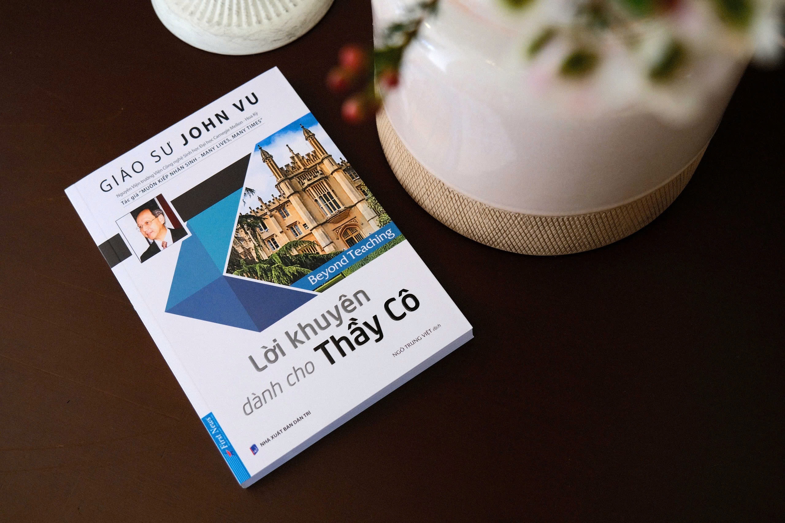 Su menh cao ca cua thay co giao trong ky nguyen so hinh anh