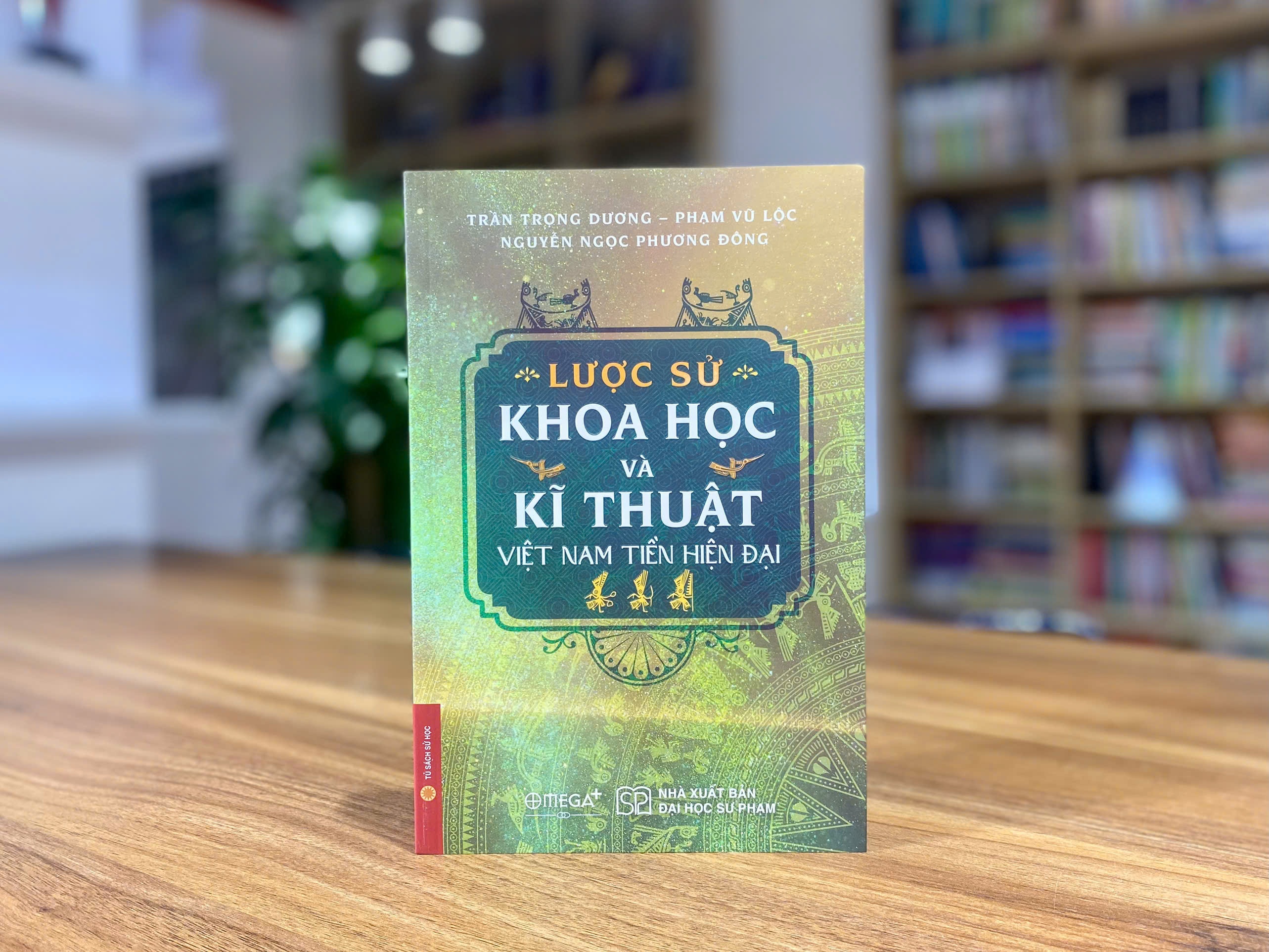 Luoc su khoa hoc anh 1