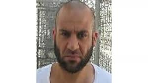 tang gap doi tien thuong cho nguoi bat duoc thu linh IS anh 1