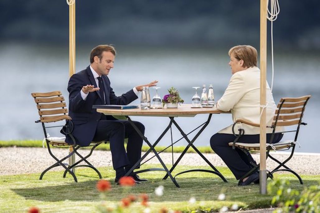 Hau cach ly, cac nha lanh dao the gioi lam gi dau tien? hinh anh