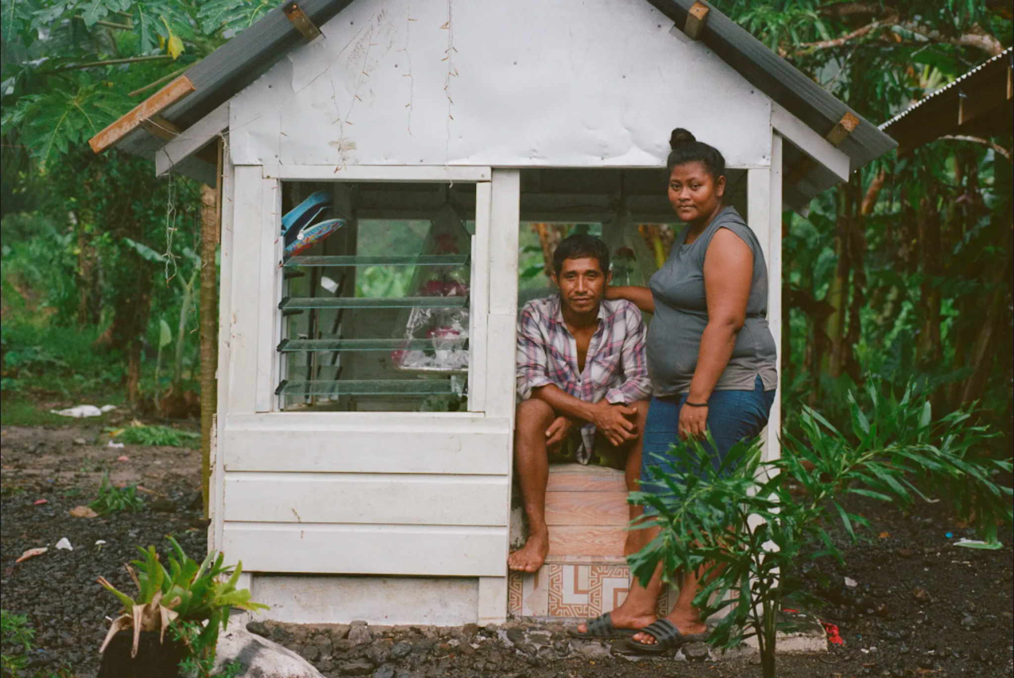 Vu pha nham vaccine chet nguoi day hang loat gia dinh nho vao bi kich hinh anh