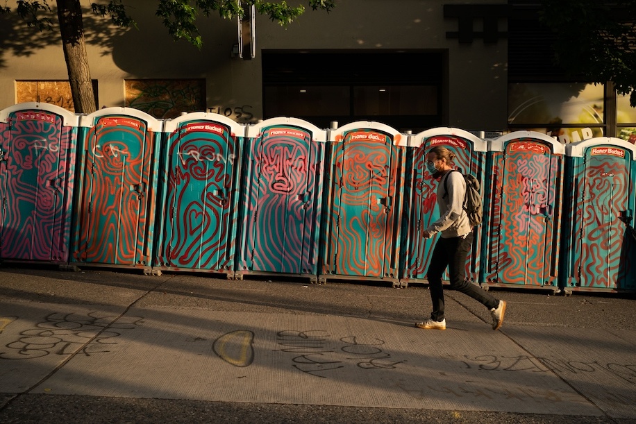 Van de suc khoe kho ngo o nhung khu giau co cua My hinh anh