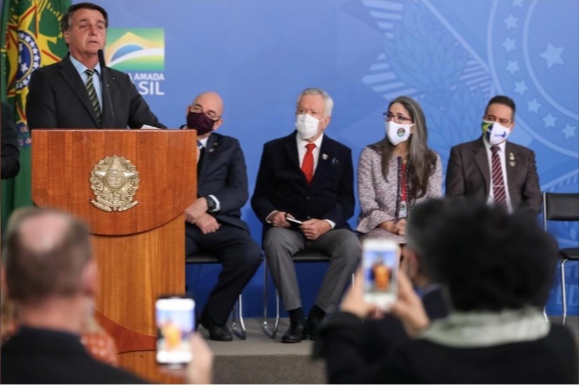 nha bao vua yeu ot vua de chot do Covid-19 anh 1