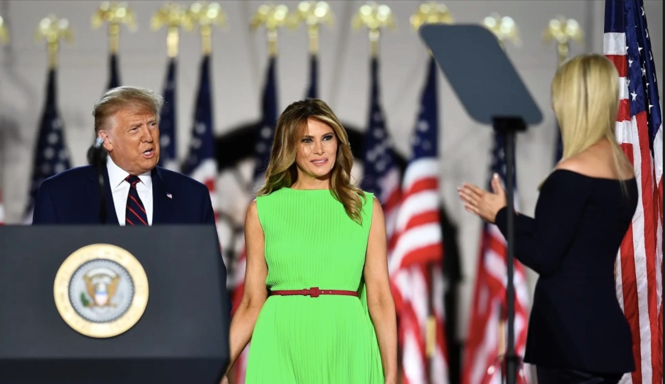 Melania dung email ca nhan anh 1