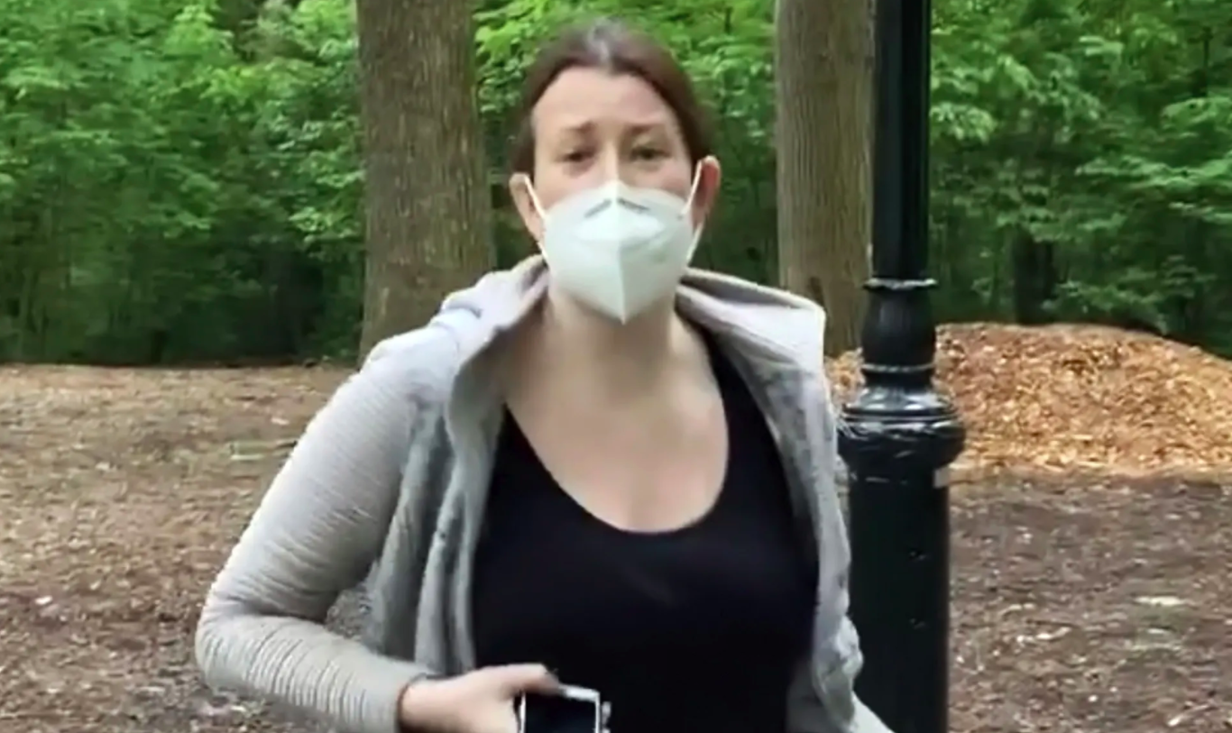 Nguoi phu nu My goi canh sat khi gap dan ong goc Phi hinh anh