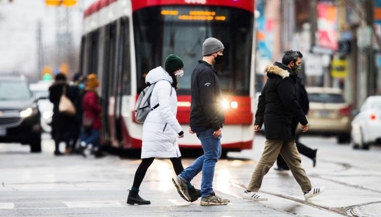 Ontario dong cua tro lai anh 2