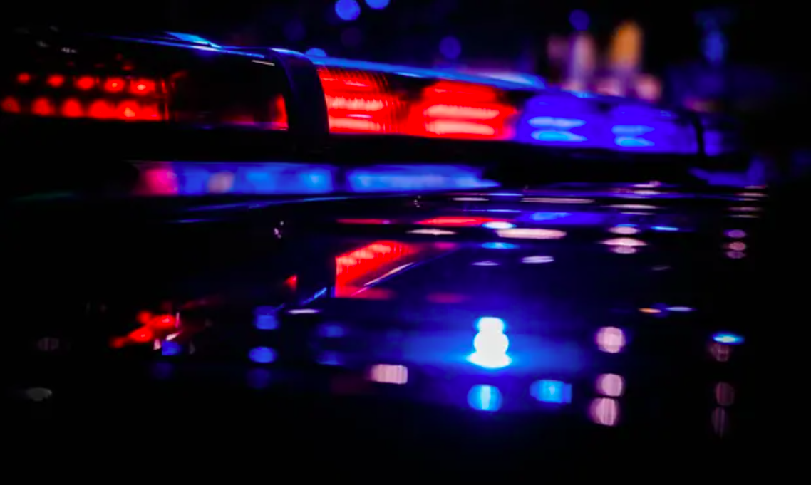 Phat hien 2 phu nu va 3 be gai chet trong mot ngoi nha o My hinh anh