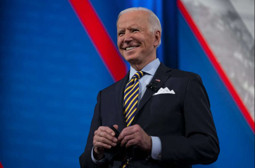 Ong Biden vi Nha Trang nhu 'long ma vang' hinh anh