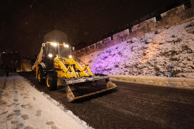 tuyet roi day o Dia Trung Hai anh 13