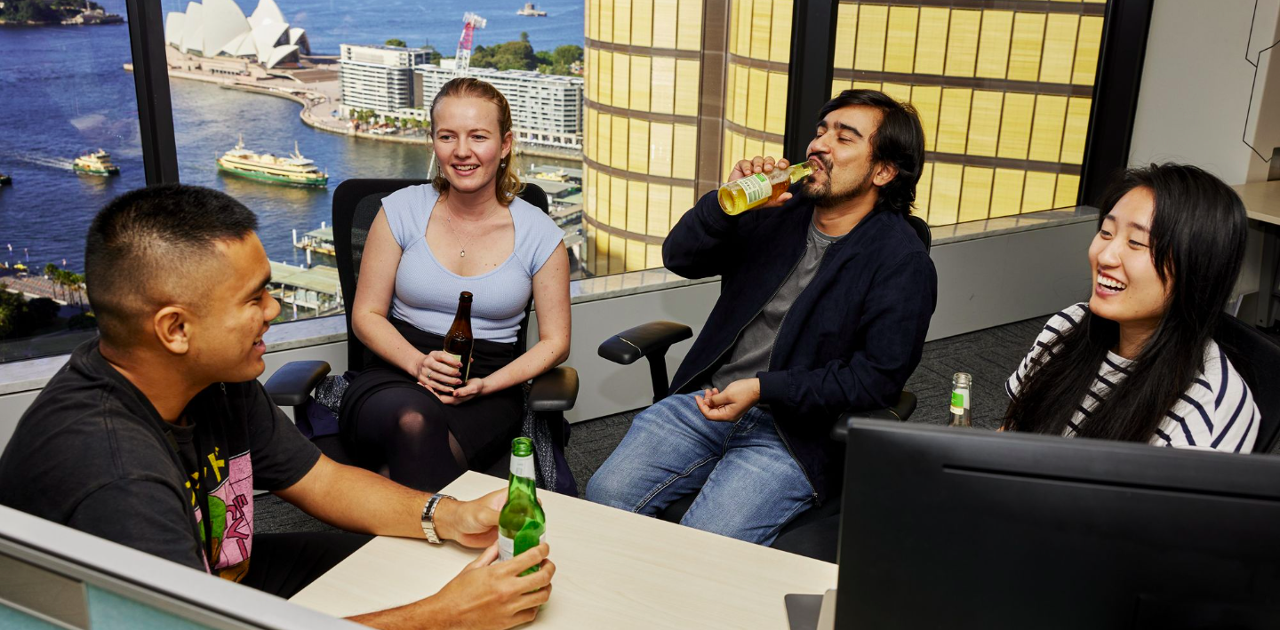 Australia mo cua van phong anh 1