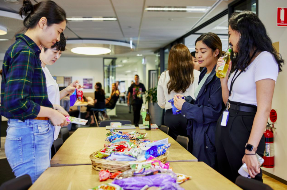 Australia mo cua van phong anh 6