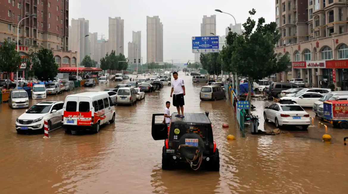 Dan Trinh Chau doi cau tra loi sau vu lu lam ngap tau dien hinh anh
