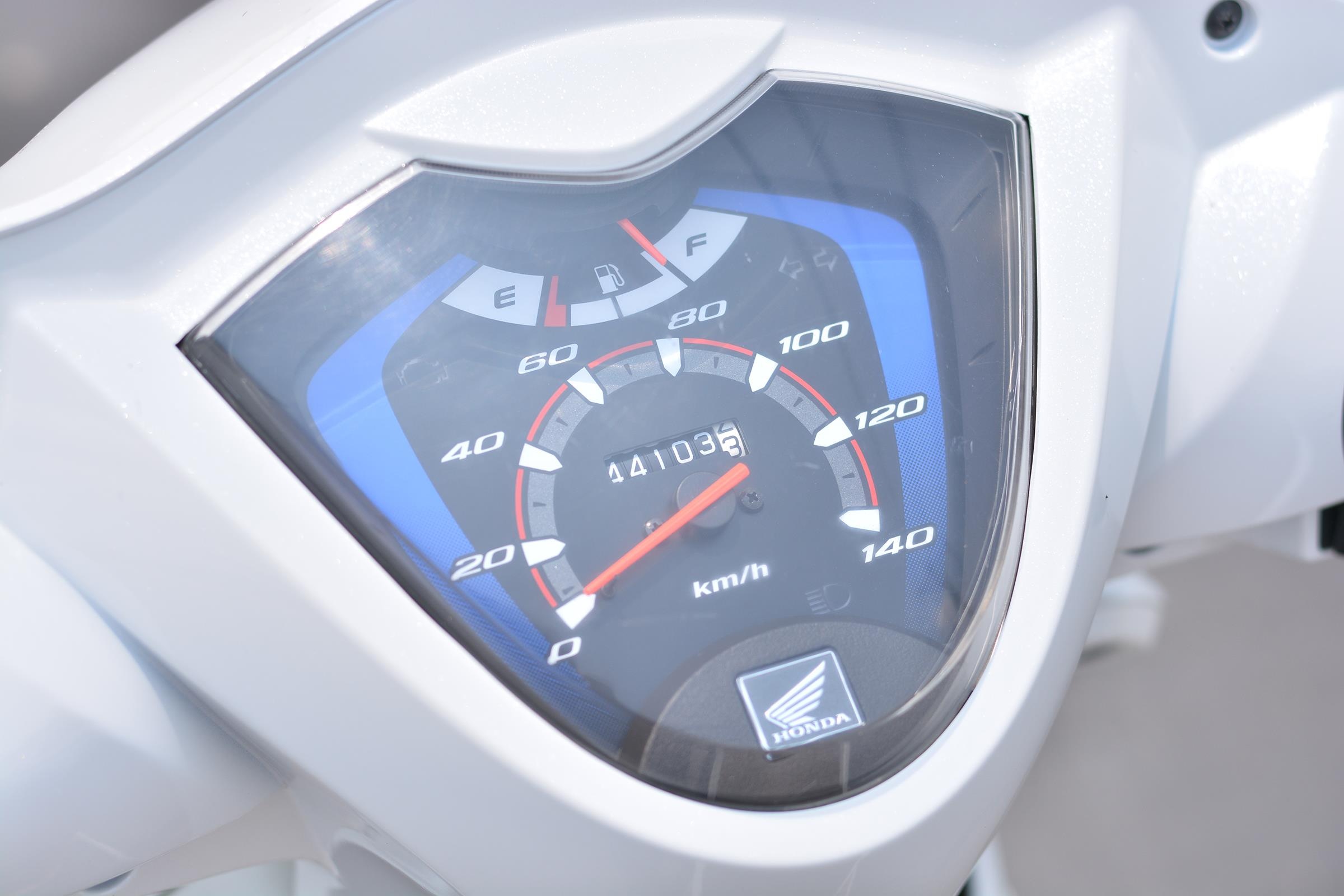 Honda Vision sau 5 nam anh 6