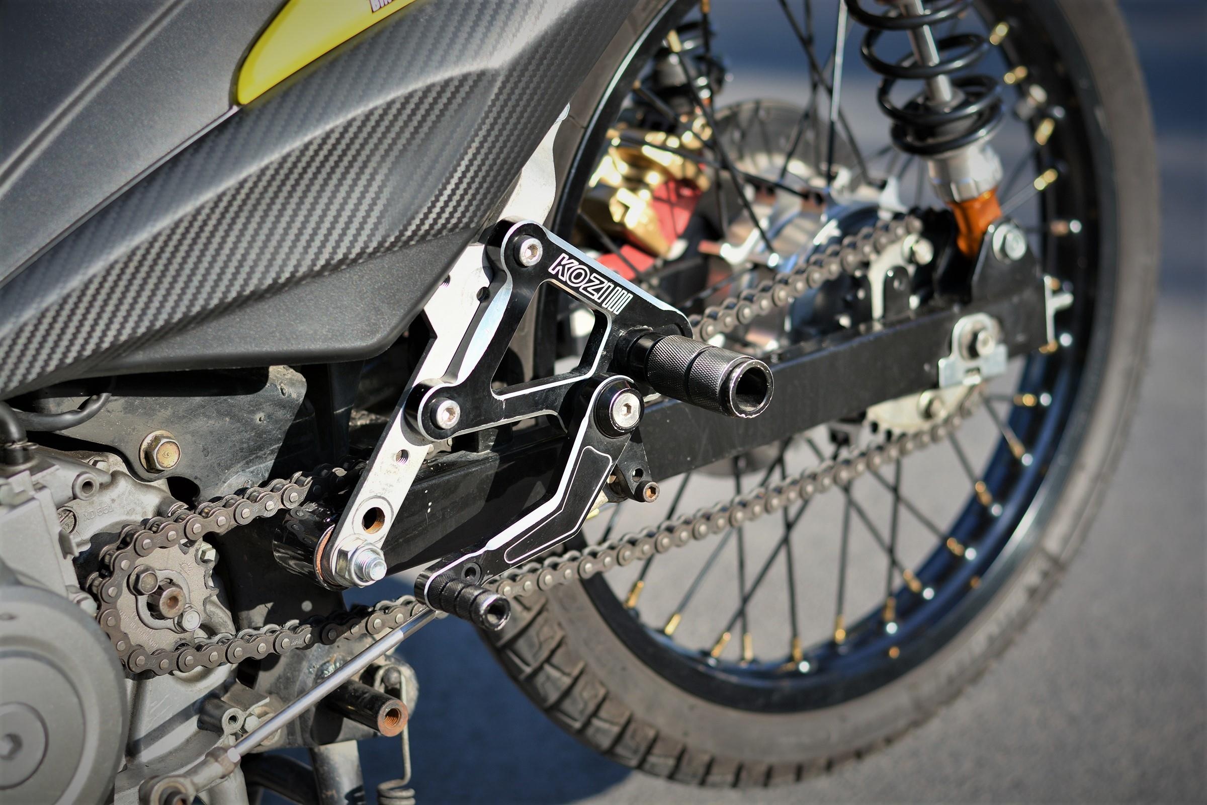 Suzuki Axelo do dong co khung anh 11